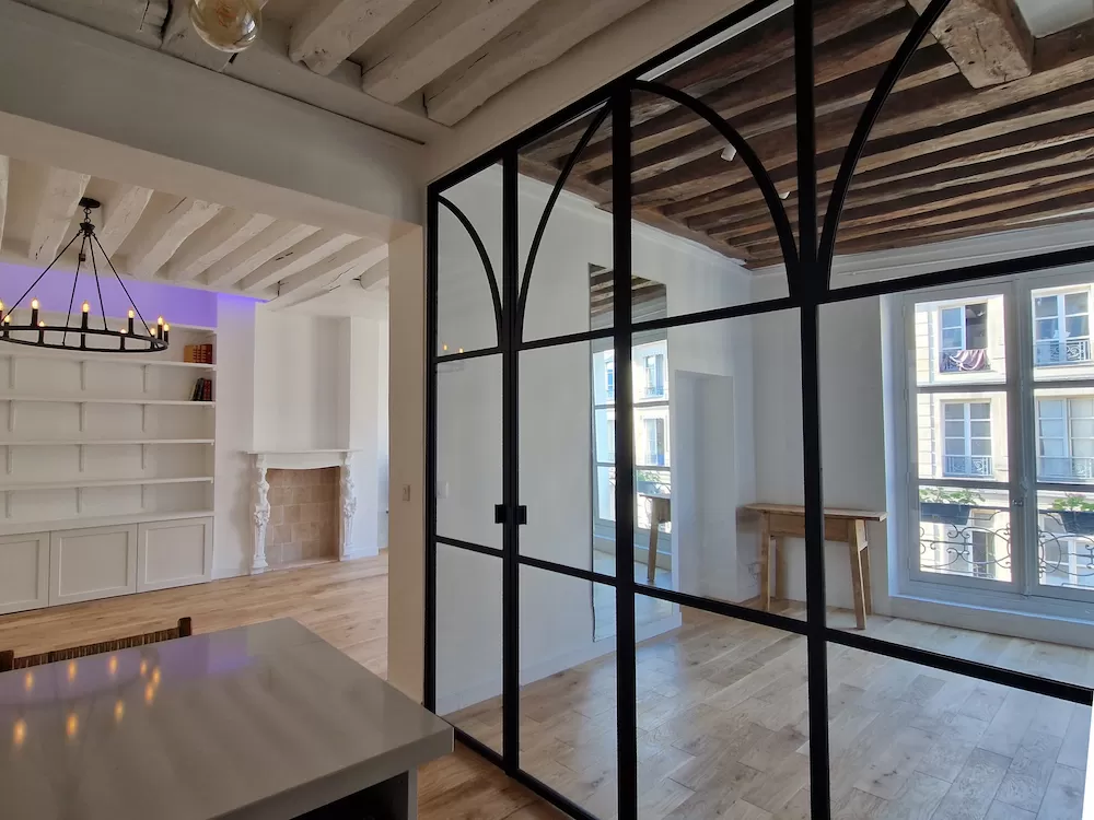 Grande verrière sur-mesure noire